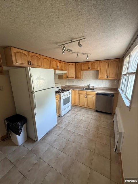 Photo of 17 Ellsworth ST, Clifton, NJ 07012 (MLS # 26034705)