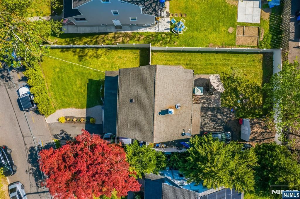 Photo of 174 Morris Avenue, Englewood, NJ 07631 (MLS # 26016205)