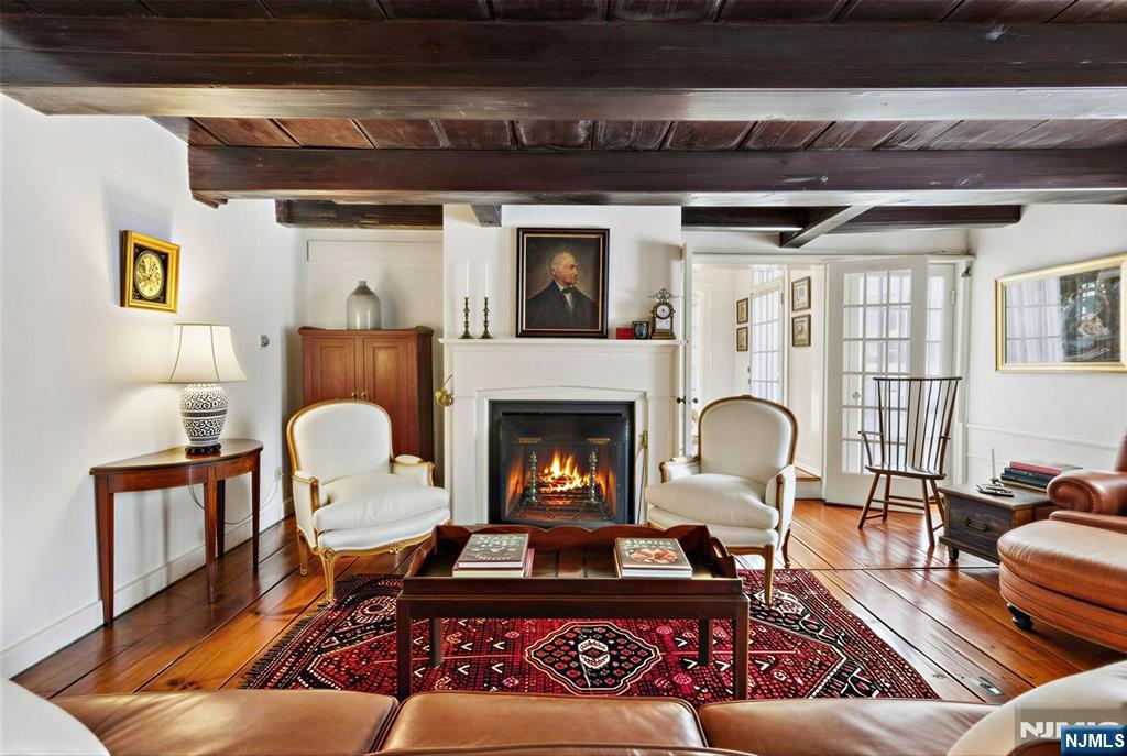 164 E Saddle River Road