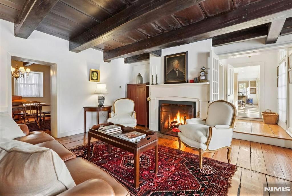 164 E Saddle River Road