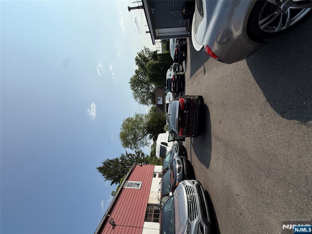 689 Pascack Road