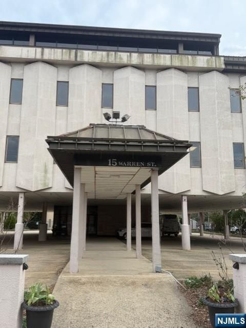 Photo of 15 Warren St #(3rd Floor) Uni, Hackensack, NJ 07601 (MLS # 26013045)