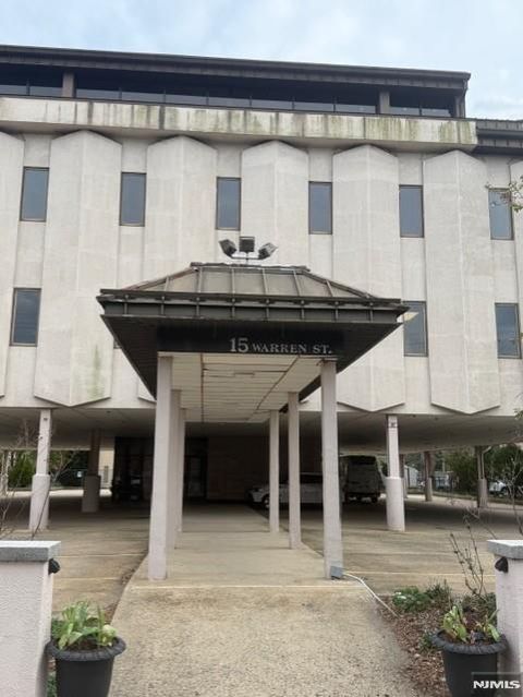 15 Warren (3rd Floor) Uni Hackensack NJ 07601