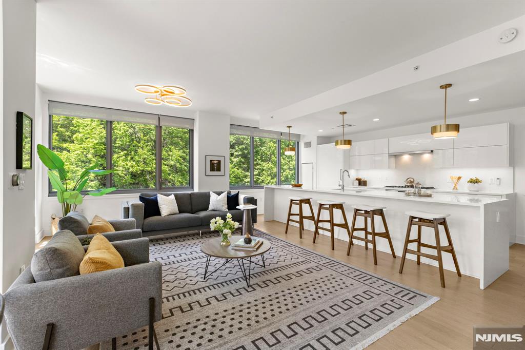 Property for Sale at 9 Ave At Port Imperial 524, West New York, New Jersey - Bedrooms: 3 
Bathrooms: 2  - $1,498,000