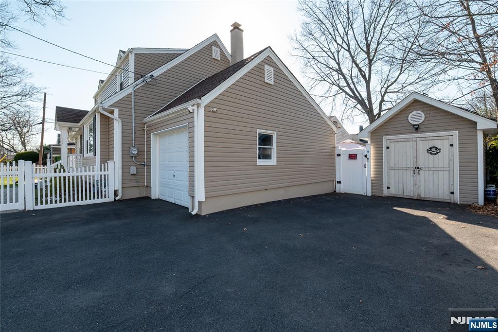 170 Tenafly Road