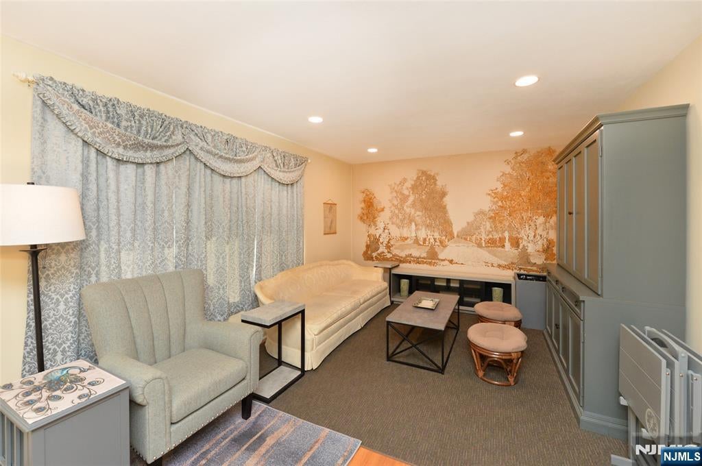 421 Hegi Drive