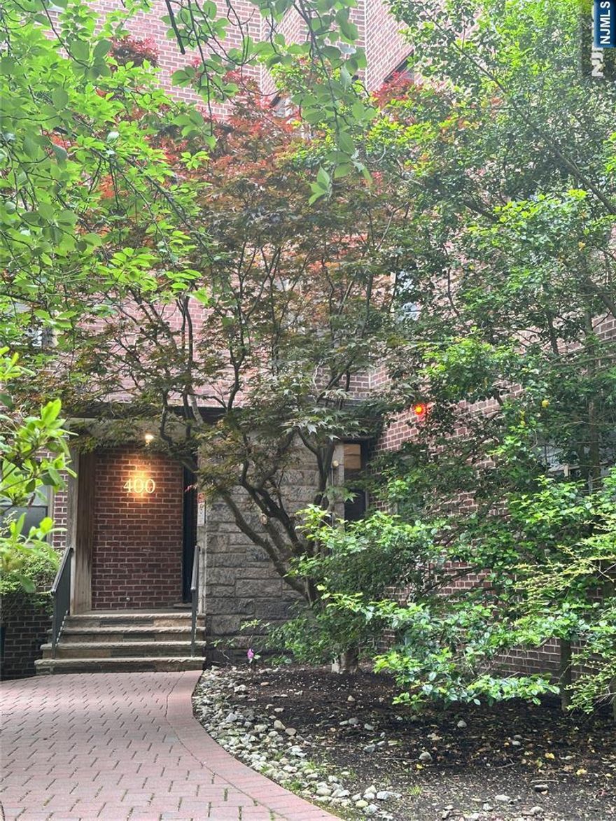 Spacious one bedroom co-op apartment in Linwood Park. Bus stop right in front of building. No pets. Utilities included, water, heat, and cable/internet. $300/Year Parking Permit available for parking lot. $300 Application Fee Application requires: 3:1 Income Separate Credit Check will be done by Board. Payroll checks for LAST 3 Weeks Letter signed by Employer certifying employment and Salary. Last 2 Years for Federal Income Tax-must be signed, dated, submitted with W-2 and 1099 forms. If Self Employed: current business financial statement that includes a balance sheet and income statement. Move in/Moveout Fee $500 Deposit/Refundable.