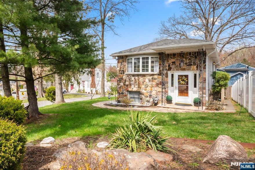 Great Value Home. Less than 39 yrs old & still owned by its original homeowner. A dramatic floating staircase leads to a sunlit upper level, where a beautiful bay window brightens the inviting living & spacious dining rm. The upd kitchen features rich walnut cabinets, granite counters, SS appl's & a cozy breakfast nook w/skylight. 2 generously sized B/Rs & stunning upd bath w/soaker tub, marble wall, corian vanity & skylight, complete this level. The versatile lower level offers a flexible layout w/home office, family rm, laundry and 2nd bath.. With two separate entrances, the lower level also presents the perfect setup for a private guest space or potential 3rd B/R. Add'l highlights: Beautiful H/W floors, recessed lighting, central A/C & abundant natural light from lovely windows. Turn-key & move-in ready! Both levels open to a serene backyard & private patio.. Parking pad fits 3 cars (side-by-side) + garage.Driveway & pad offer easy, safe, convenient access in/out. Truly a gem !