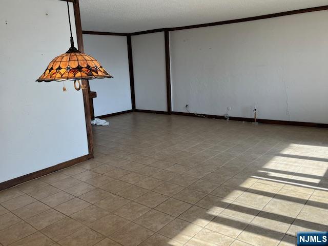 300 Winston Drive 502