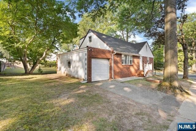 287 Tietjen Avenue