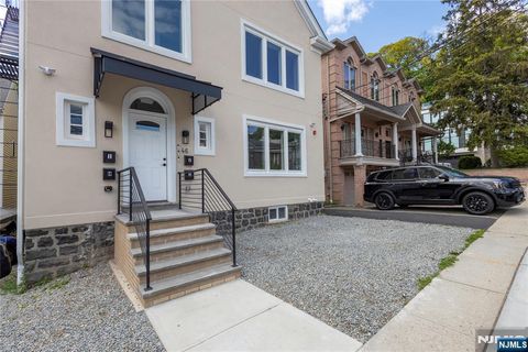 Photo of 46 Hudson AVE #C, Edgewater, NJ 07020 (MLS # 26016625)