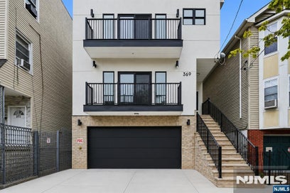 369 6th Avenue Newark NJ 07107