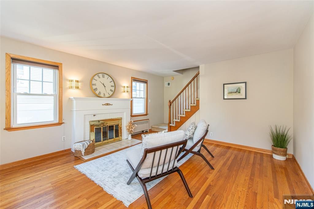 Photo of 11 Monroe Avenue, Roseland, NJ 07068 (MLS # 25036200)