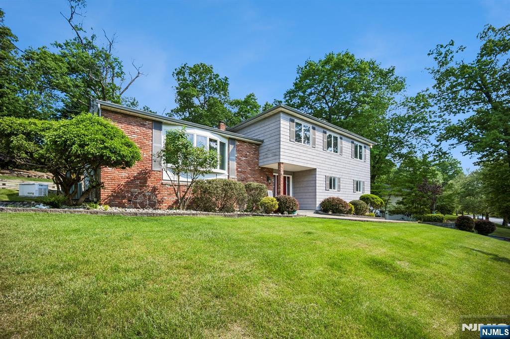 17 Stonewall Drive
