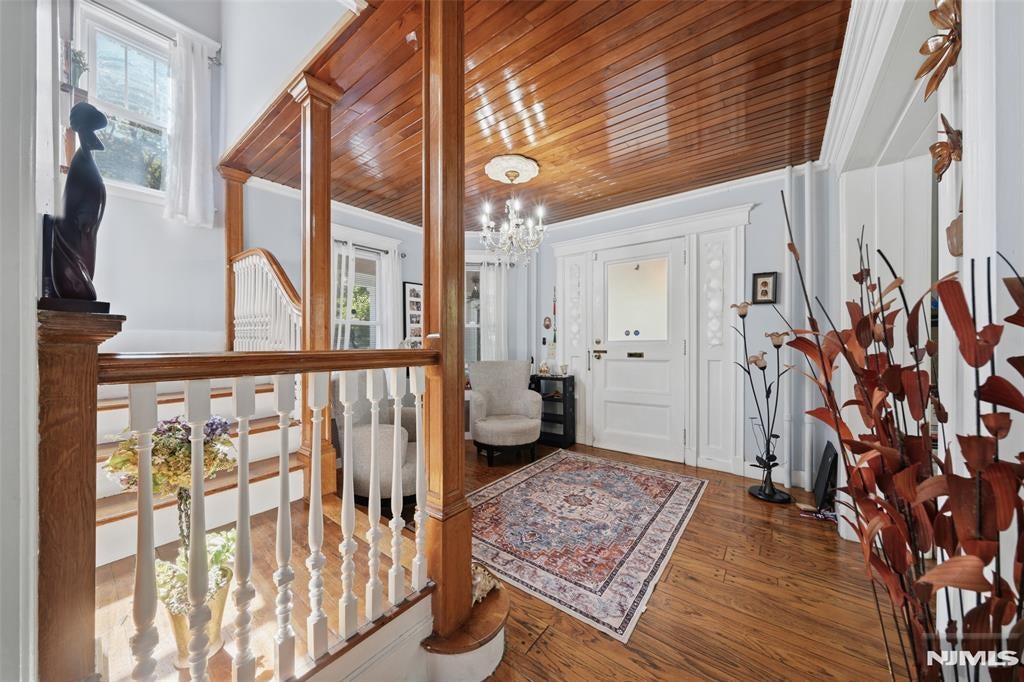 103 Fort Lee Road