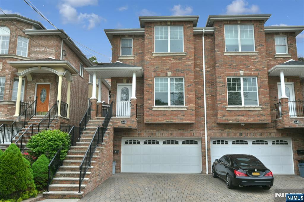 Rental Property at 446 Glen Ave A, Palisades Park, New Jersey - Bedrooms: 4 
Bathrooms: 4 
Rooms: 12  - $5,500 MO.