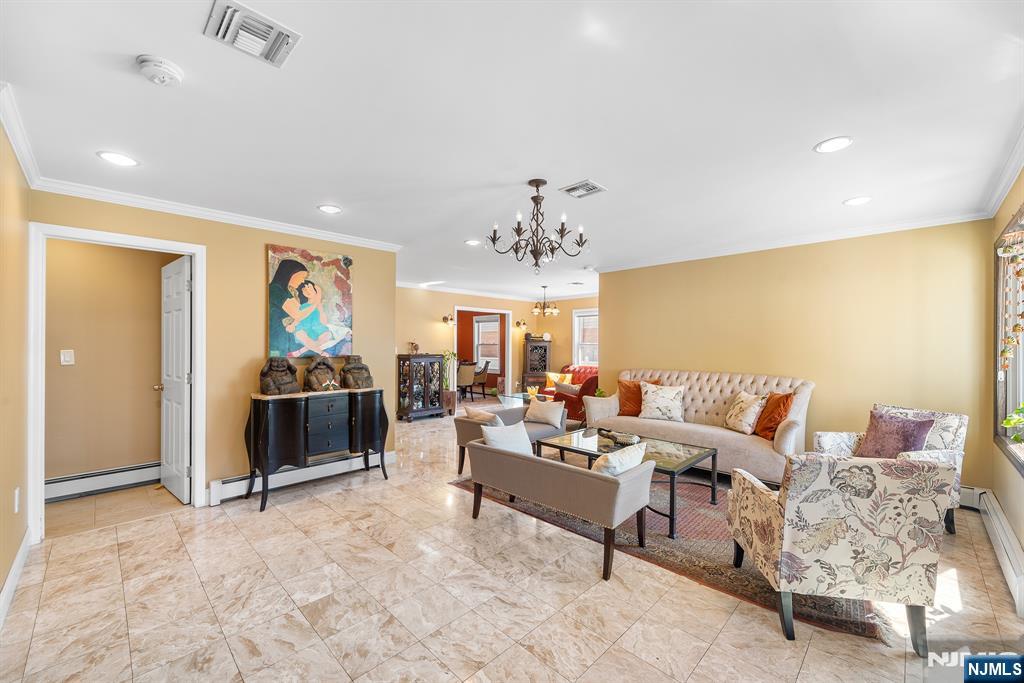 28 Ramella Avenue