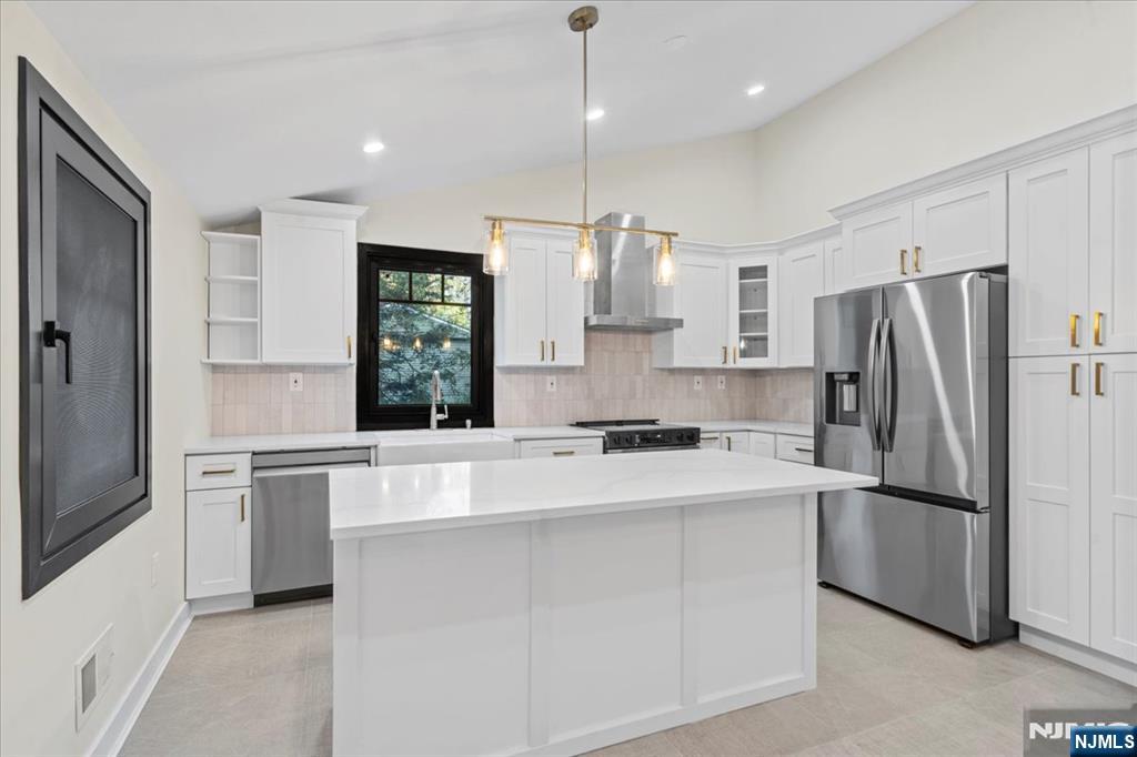 17 Longview Drive
