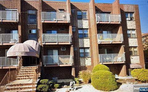 201 12th Street PARKING-1, 3,7, Palisades Park NJ 07650