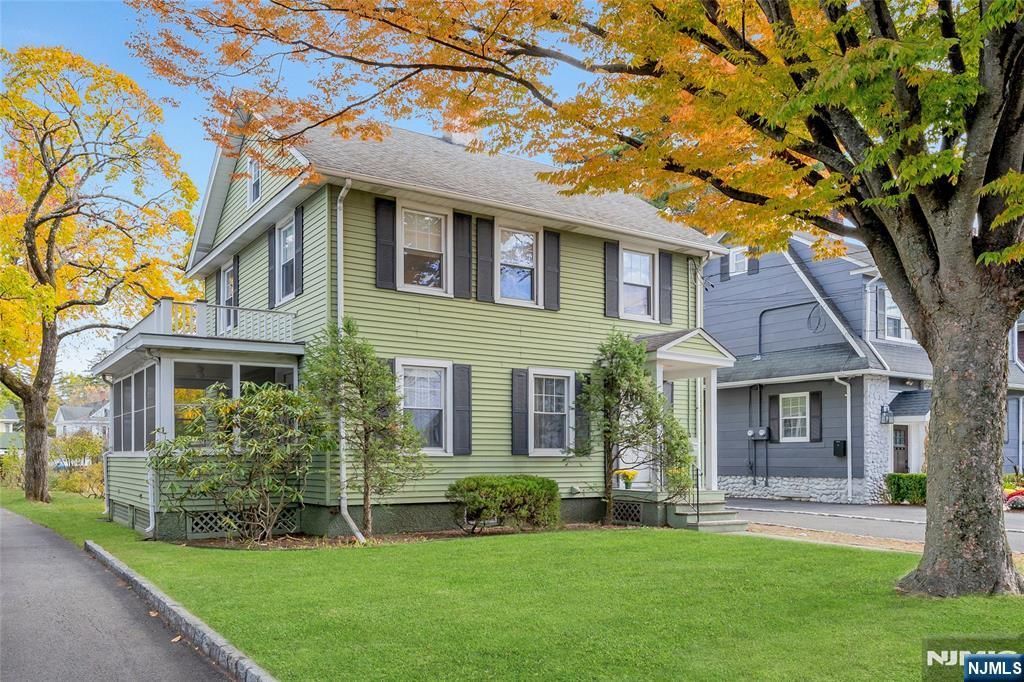 Photo of 65 S Maple Avenue, Ridgewood Village, NJ 07450 (MLS # 25038955)