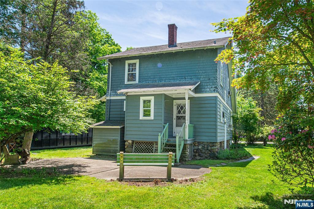 150 W Orchard Street