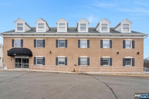 Photo of 440 Old Hook Road, Emerson, NJ 07630 (MLS # 26006586)