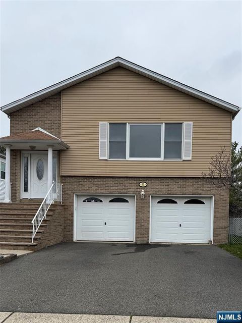 Photo of 60 Jackson Place, Moonachie, NJ 07074 (MLS # 26010637)