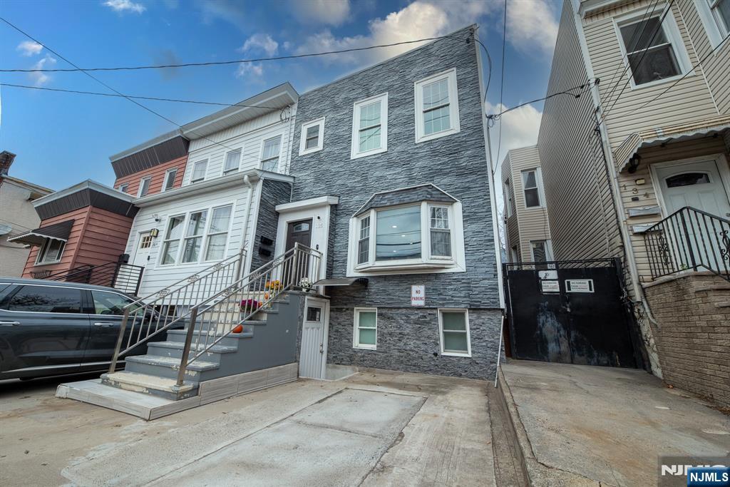 136 North Street