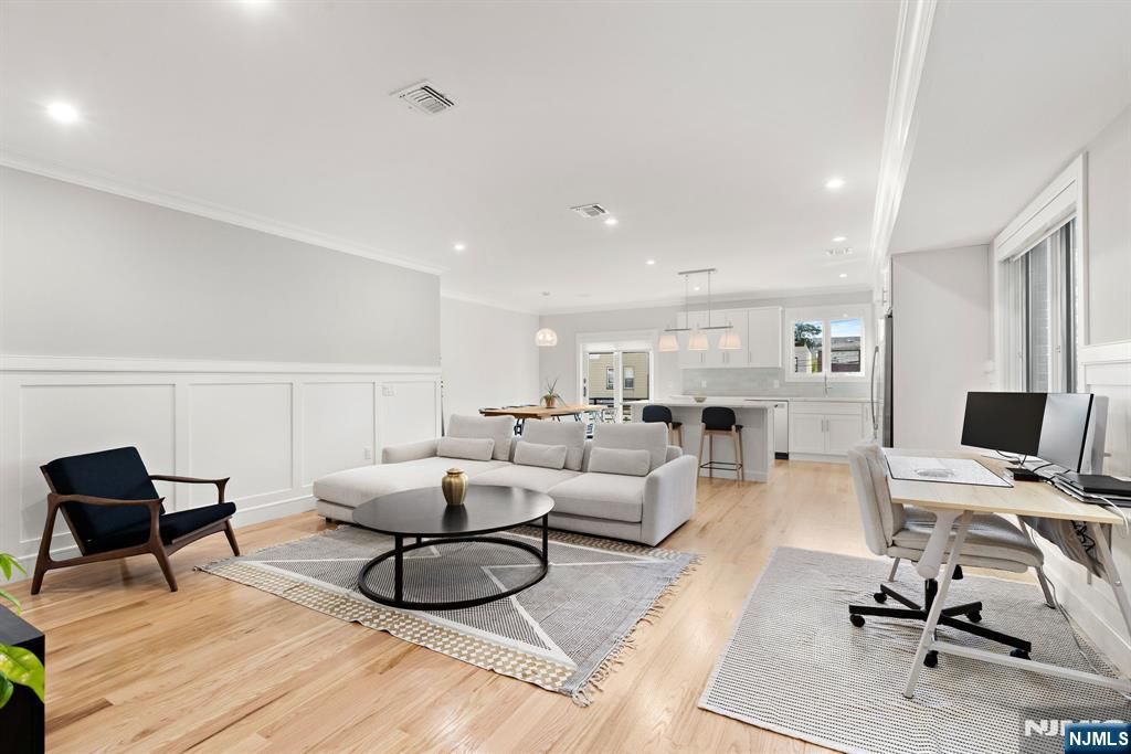 Photo of 319 8th Street #1, Fairview, NJ 07022 (MLS # 25033304)