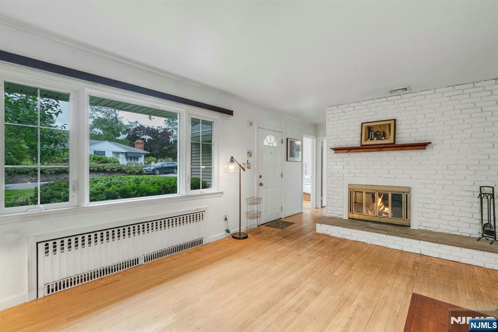 14 Mohawk Avenue