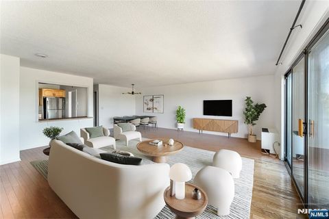 1150 River Road 4F Edgewater NJ 07020