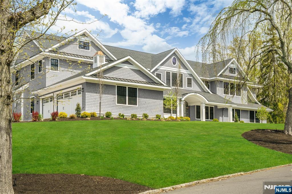 330 Hartshorn Drive