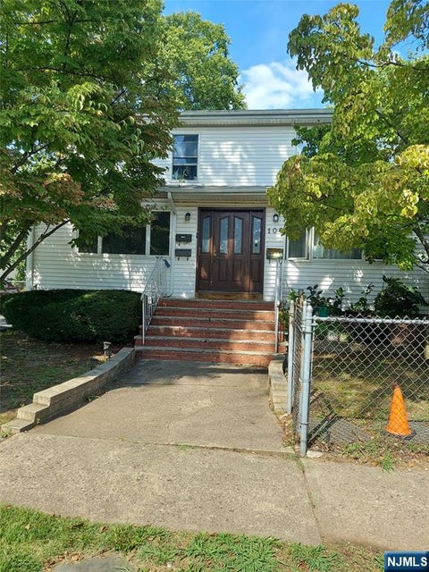 Photo of 106 Spring Valley Ave #1W, Hackensack, NJ 07601 (MLS # 26032015)