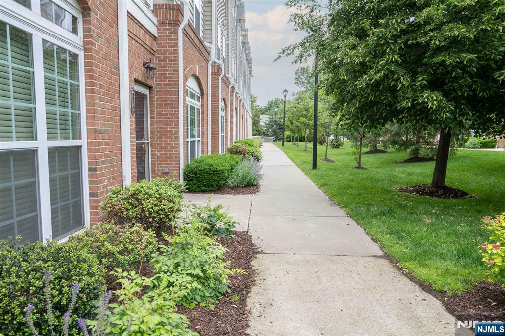 1307 Hamilton Street 1307