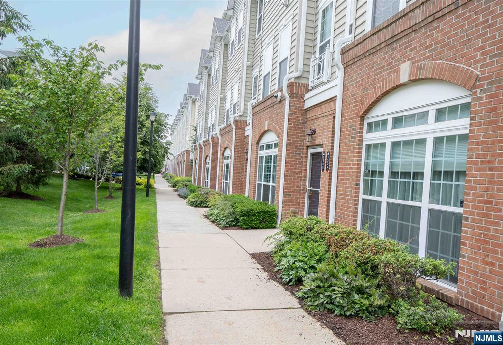 1307 Hamilton Street 1307