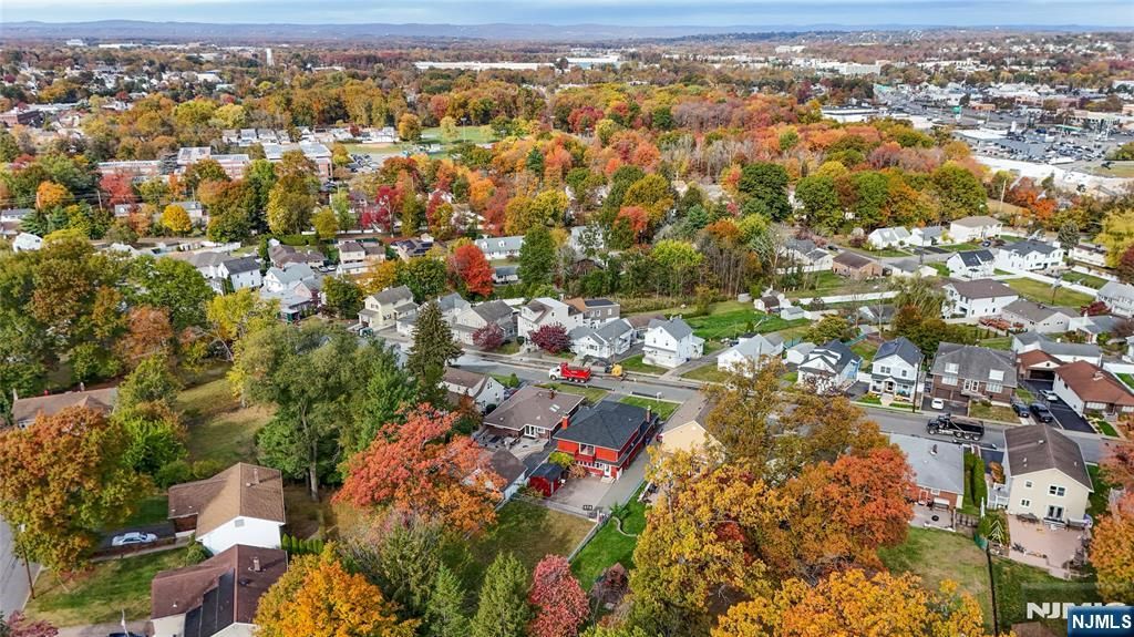 Photo of 96 Lower Notch Road, Little Falls, NJ 07424 (MLS # 25038557)