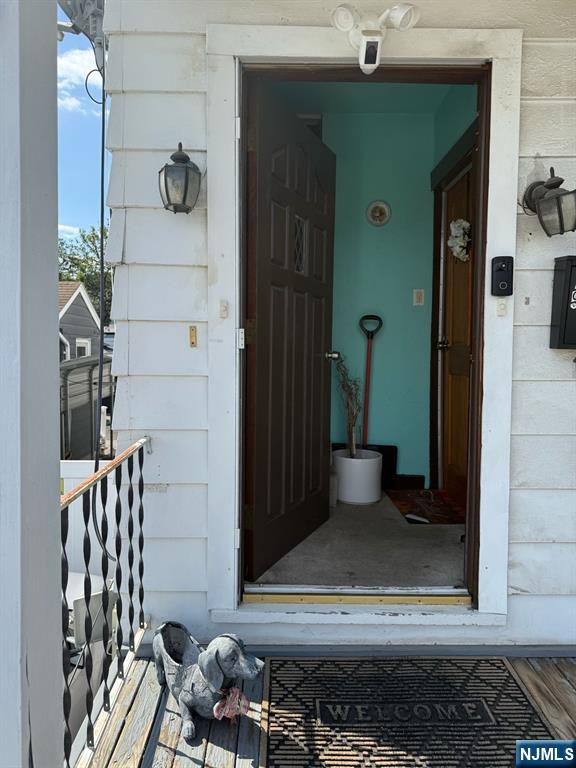 387 Hobart Avenue