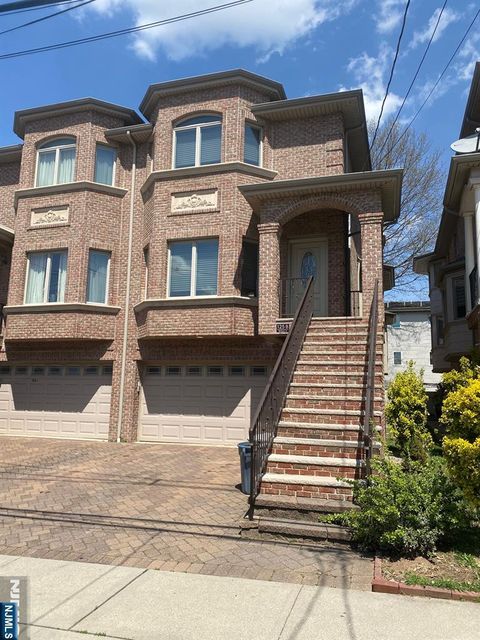 125B Henry Street Palisades Park NJ 07650