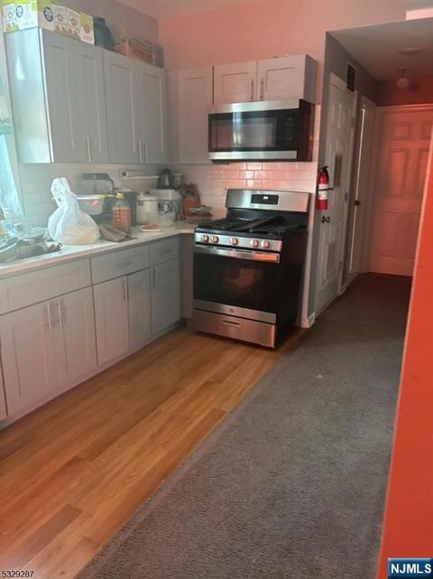 52 Montrose Terrace Irvington NJ 07111