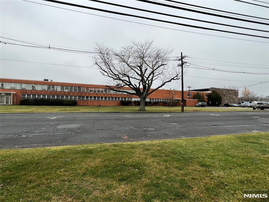 Rare Value-Add Industrial Opportunity â€“ Bergen County Presenting a 105,544 SF warehouse/flex building situated on 6.29 acres in highly desirable Bergen County, NJ. This rare value-add opportunity offers flexible space configurations to accommodate a variety of business needs. Key Features: Flex space including offices, conference rooms, kitchen, and executive suite Ceiling heights ranging from 20 to 28 feet Workshop and display rooms 10 loading docks and 1 drive-in door Blueprint available for a potential 20,000 SF warehouse expansion The building will be delivered vacant Convenient access within half a mile of I-287, I-280, I-87, and I-95 Close proximity to Route 17, Route 46, and NYC An ideal opportunity for owner-users or investors looking to reposition a well-located industrial asset with significant upside potential.