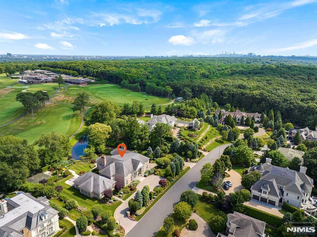 Photo of 196 Vaccaro Drive, Cresskill, NJ 07626 (MLS # 25026956)