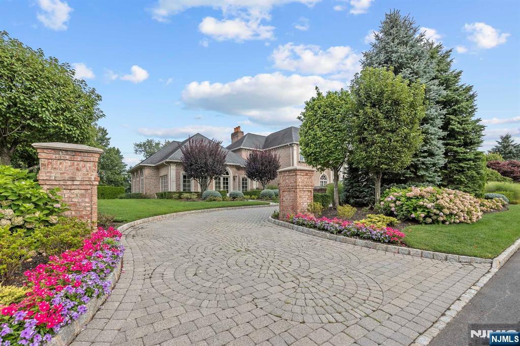 196 Vaccaro Drive