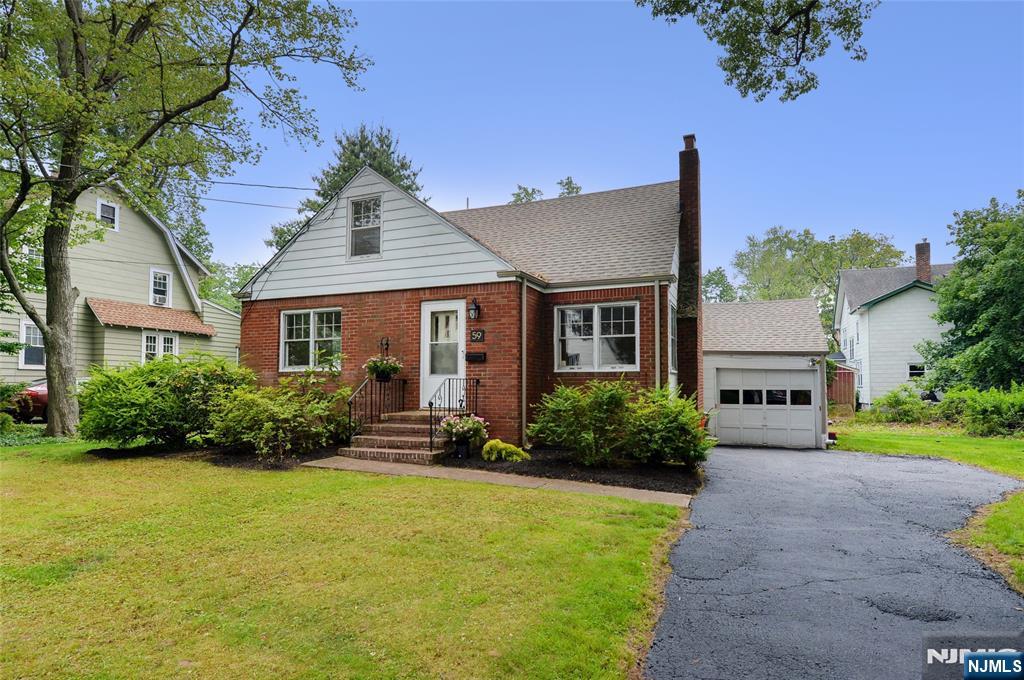 59 E Linden Avenue