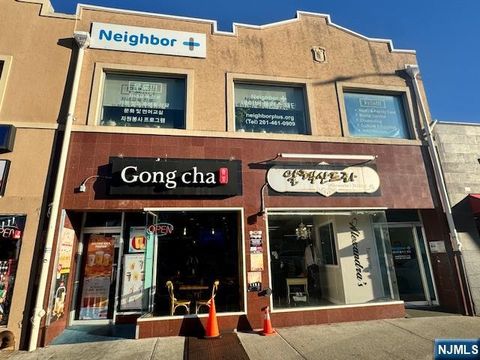 Photo of 256 Broad Avenue, Palisades Park, NJ 07650 (MLS # 25015752)