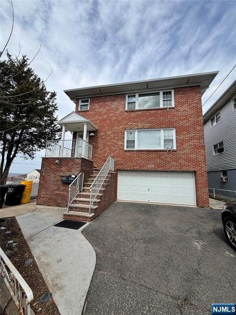 Photo of 157 Cottage Pl #2, Fairview, NJ 07022 (MLS # 26010860)