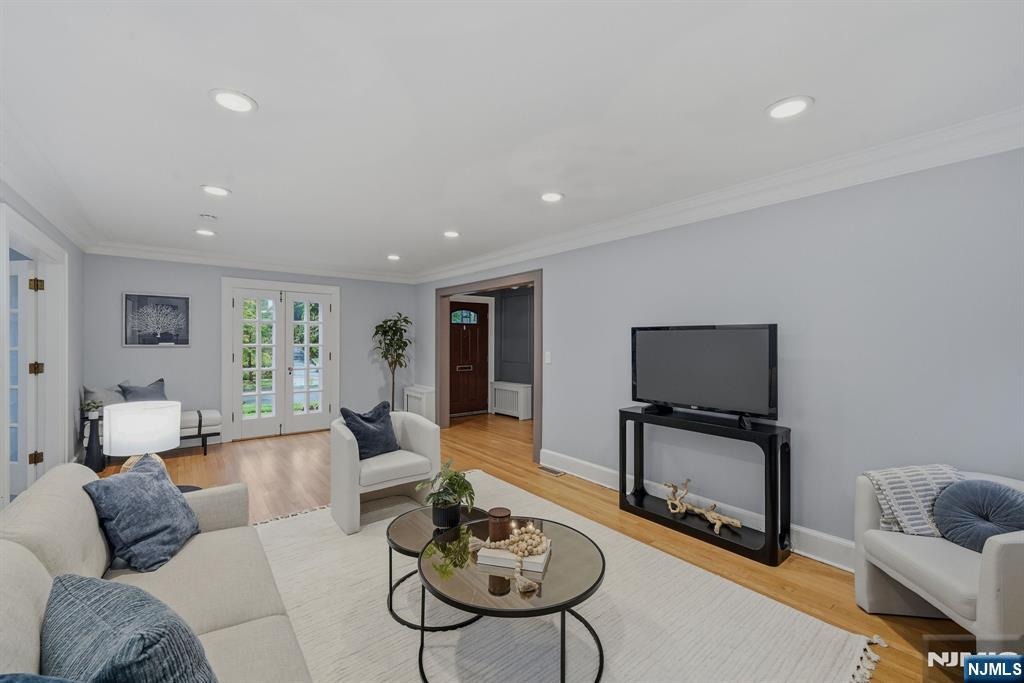 555 Cameron Road