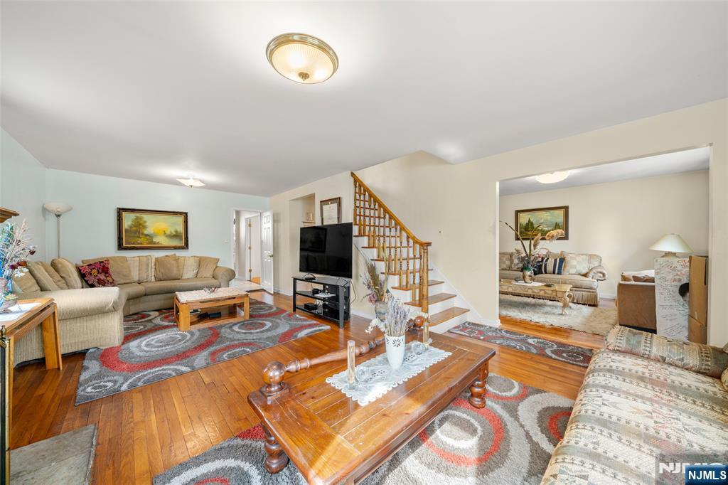 226 Mohegan Way