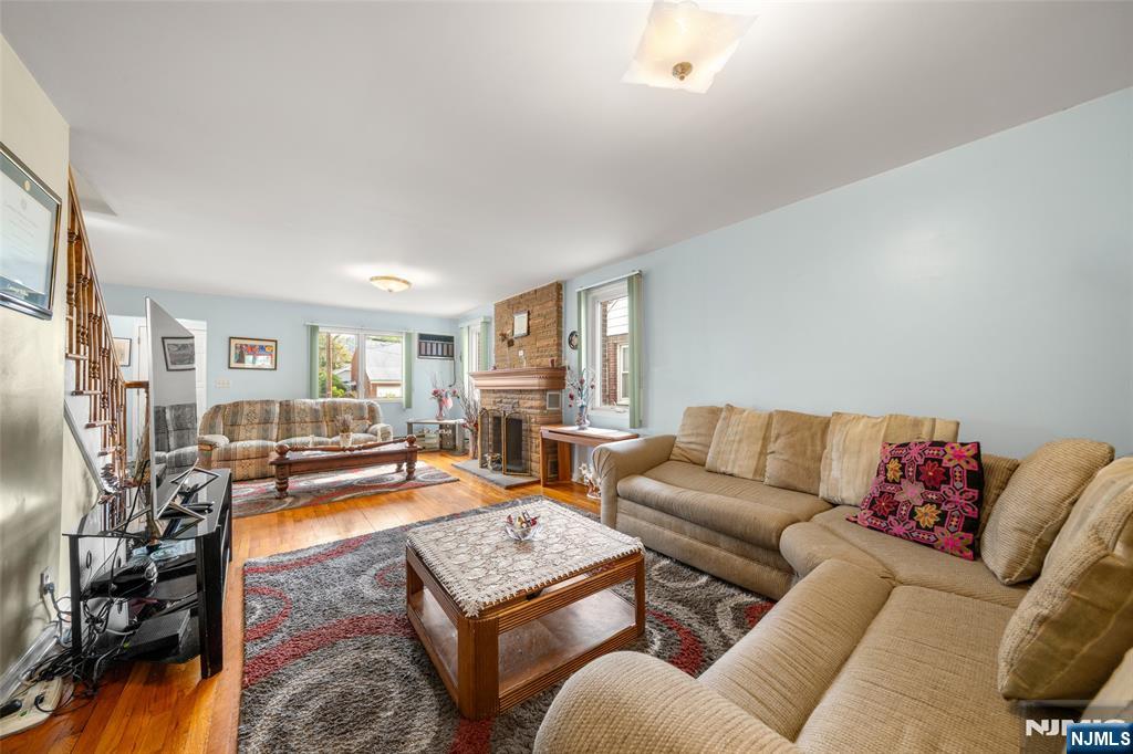 226 Mohegan Way