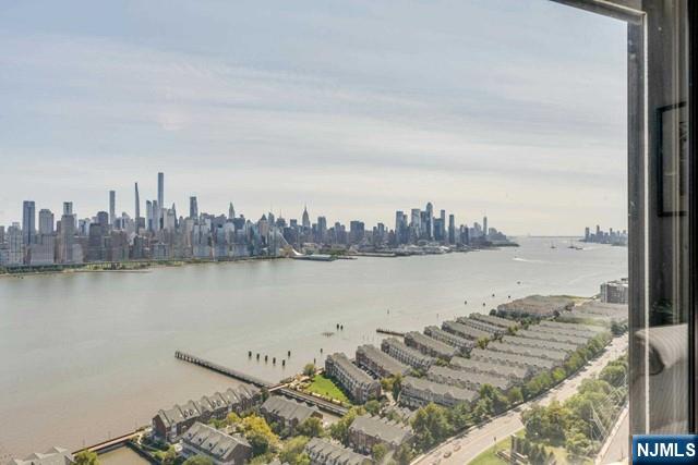 7000 Boulevard East 40B