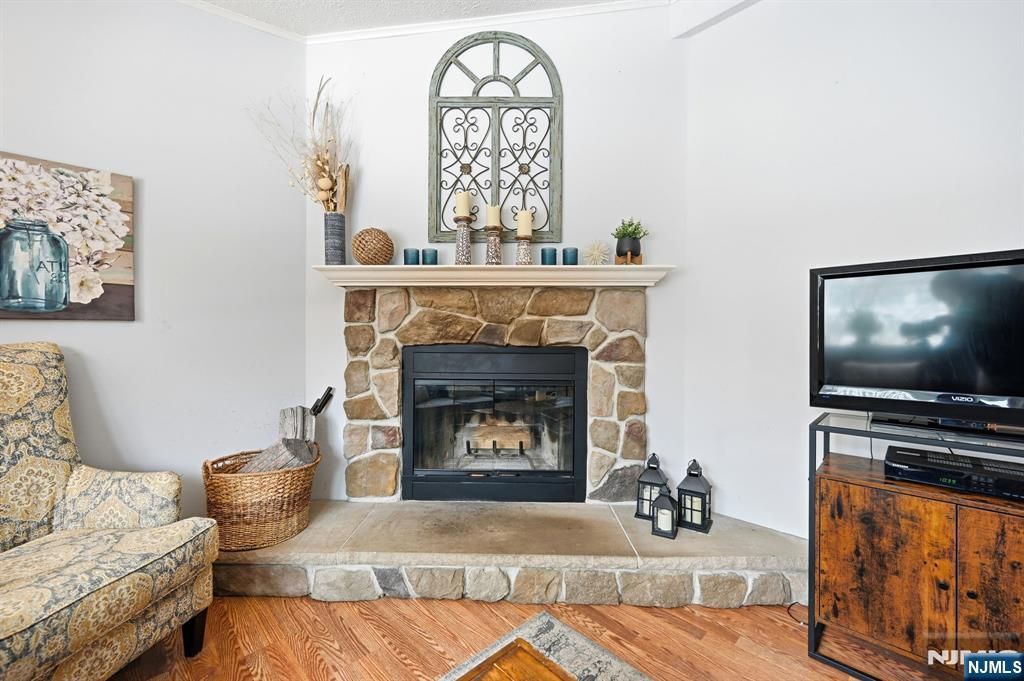 Photo of 8 Bordeaux Terrace, West Milford, NJ 07480 (MLS # 26003735)